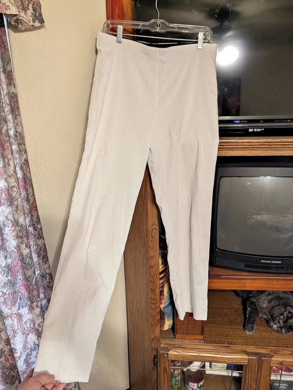 Equestrian Designs Cream Pinstripe Pull On Pant Ankle Slit Leg Trouser L, Classy